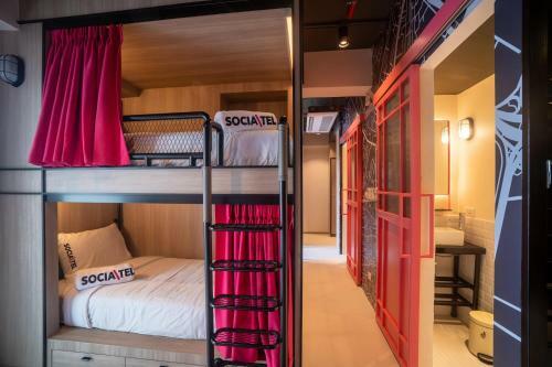 Hotel Socialtel Samui