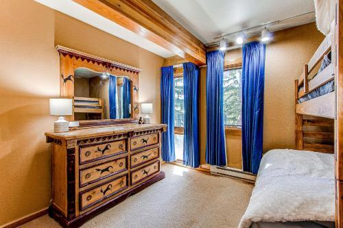 Hotel Snowmass Escape