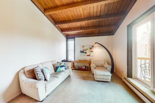 Hotel Treehouse Loft Condo