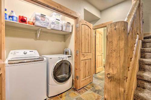 Winter Park Gem With Hot Tub And Mountain Views!
