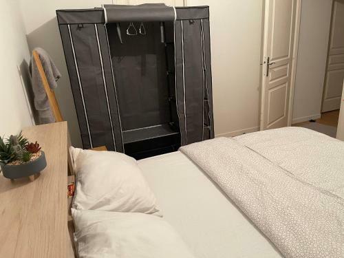 Lovely Bedroom Loft With Free Parking On Premise