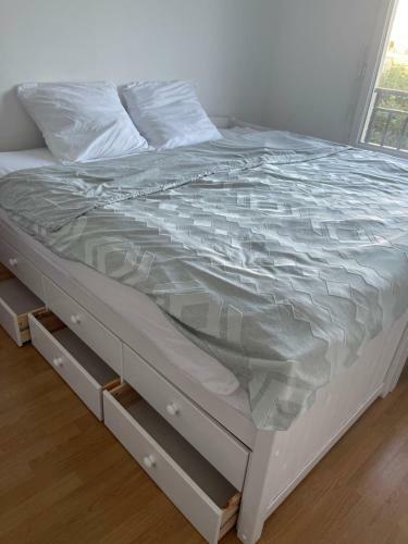 Lovely Bedroom Loft With Free Parking On Premise
