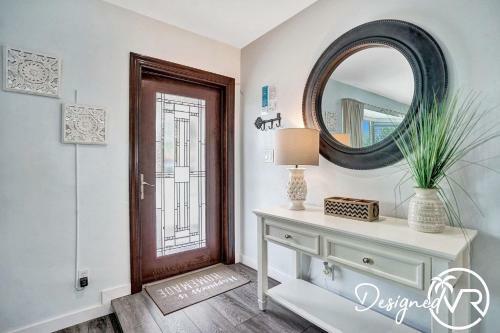 Modern 5br With Private Heated Pool