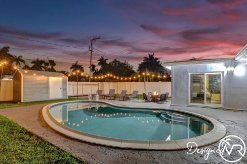 Modern 5br With Private Heated Pool