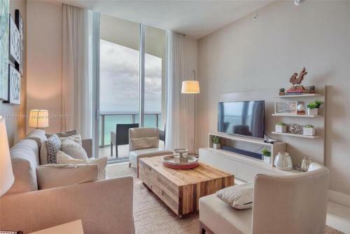 Penthouse Apartment Hyde Resort Hotel & Residences