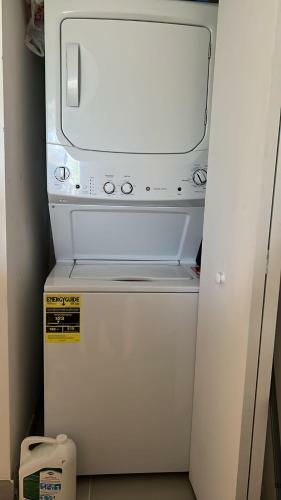 Habitaci�n Con Cama Matrimonial Y Ba�o Compartido