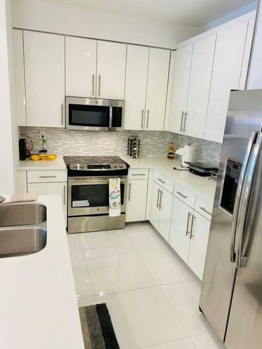 Apartamento The White Chic-peaceful & Luxurious Near Beach!!