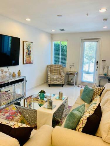 Apartamento The White Chic-peaceful & Luxurious Near Beach!!