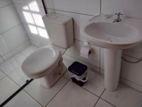 Casa Agrad�vel Com Piscina!