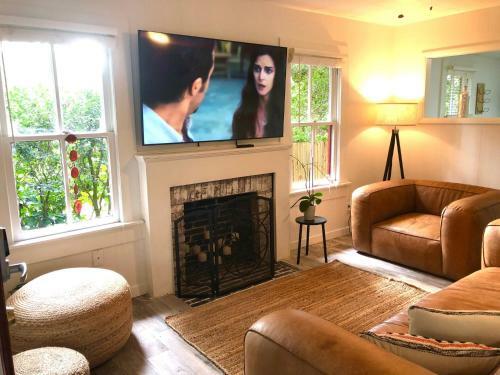 Lux Home Downtown Mt Dora
