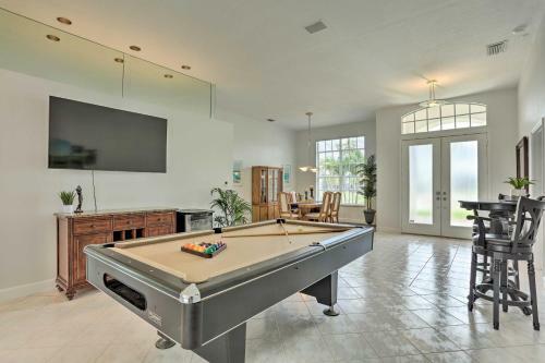 Port St Lucie Escape With Entertainment Room!