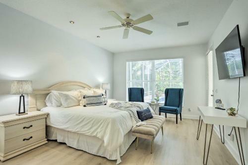 Port St Lucie Escape With Entertainment Room!