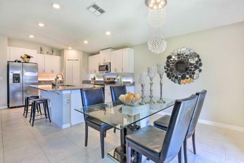 Modern And Bright Ruskin Home Near Bahia Beach!