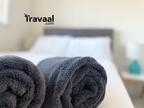 Travaal.�om - 2 Bed Serviced Apartment Farnborough