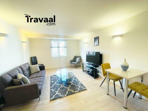 Travaal.�om - 2 Bed Serviced Apartment Farnborough