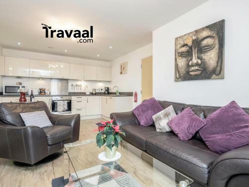 Travaal.�om - 2 Bed Serviced Apartment Farnborough