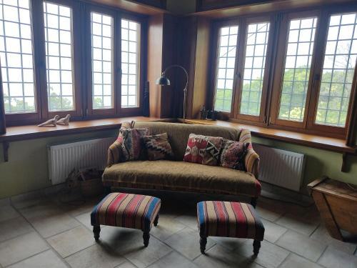 Villa Cozy Blue Stone House With A Great Sea View.