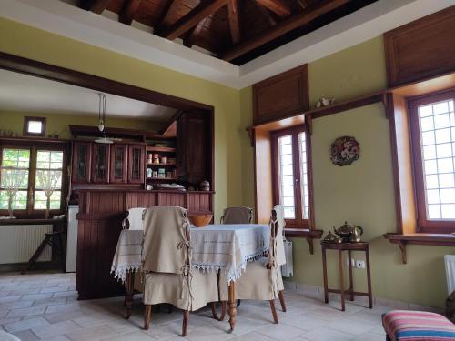 Villa Cozy Blue Stone House With A Great Sea View.