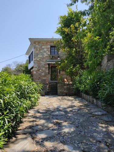 Villa Cozy Blue Stone House With A Great Sea View.