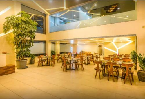 Hotel Sky Inn