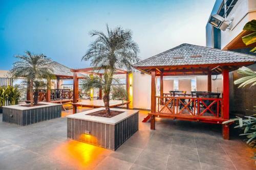 Hotel Sky Inn