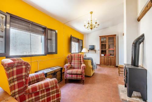 Cozy House For 4 With Patio In Guadix