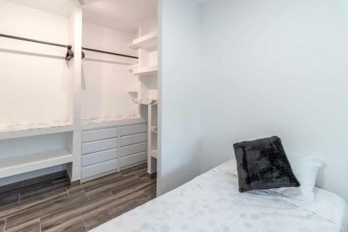 Casa Arnau Casa Con Extenso Jard�n Y Piscina