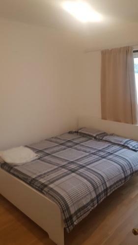 Apartamento Cosy Relaxing 4 Bed Home With 2 Parking Space