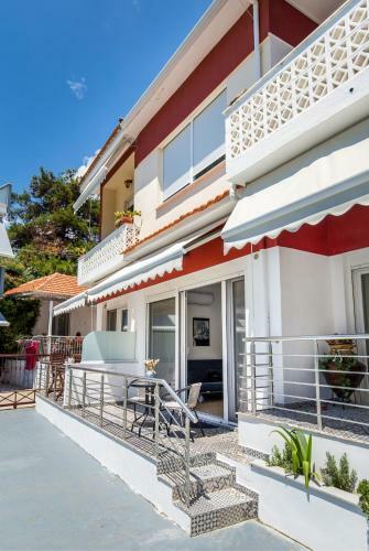 Malama's Beach House Pico