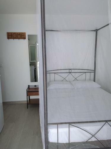 Apartamento Mentoras' Complex