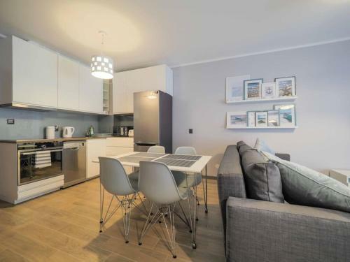 Apartament Przy Pla?y Rewal / 1st Line Apartment