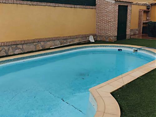 Cozy Chalet In La Adrada In A Charming Area