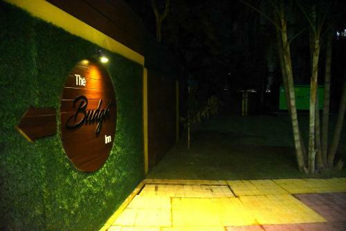 Bed & Breakfast The Budget Inn Guest House