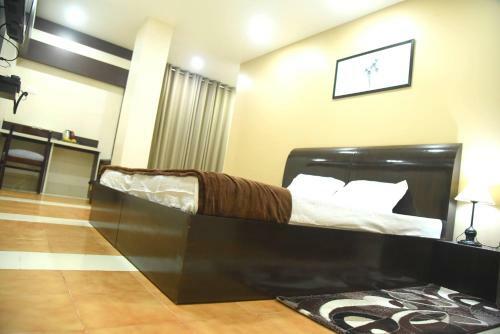 Bed & Breakfast The Budget Inn Guest House