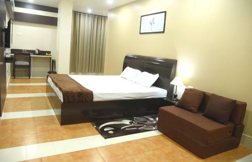 Bed & Breakfast The Budget Inn Guest House