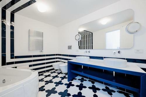 Acquachiara Seaside Luxury Villa In Amalfi Coast