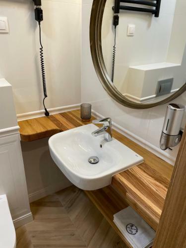 Apartamento Kwarc Restauracja & Pokoje Hotelowe
