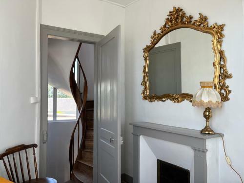 Maison de La Calonne - Riverside House & Terrace
