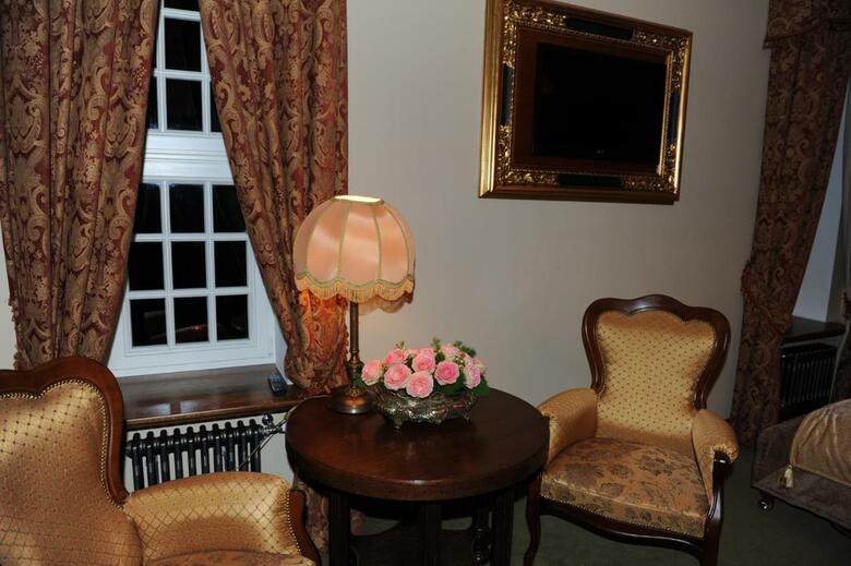 Hostal Palac Pac�ltowo
