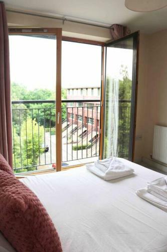Bright & Cosy 2bed Apartment In Mk Centre +parking