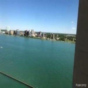 Apartamento Luxury Condo With Riverview Of Canada