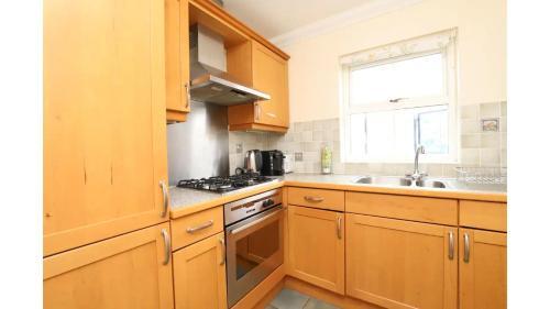 Pass The Keys Central Oxford 2 Bed Apartment With Parking