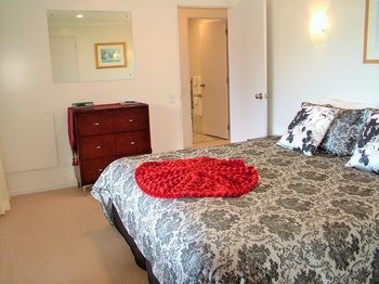 Abri Apartments