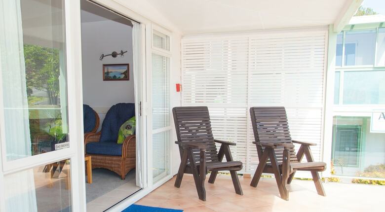 Admirals View Lodge