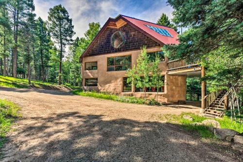Angel Fire Cabin About 2 Mi To Ski And Hike Spots!