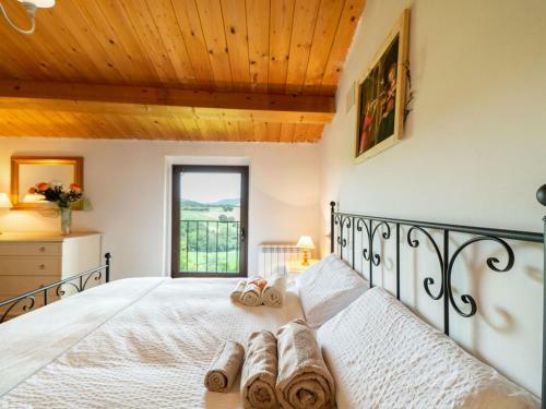Lovely Apartment In Sassoferrato With Garden