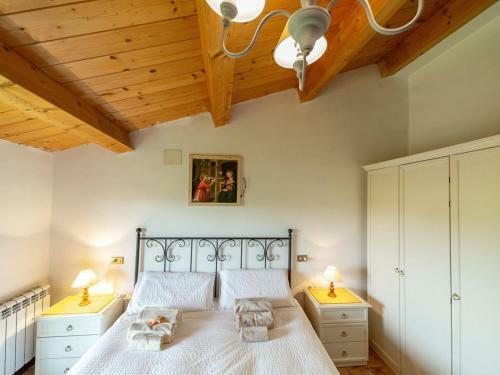 Lovely Apartment In Sassoferrato With Garden