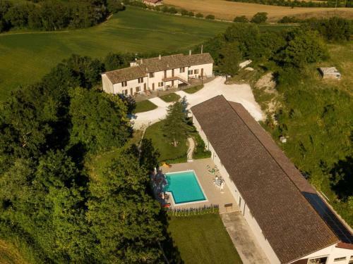 Lovely Apartment In Sassoferrato With Garden