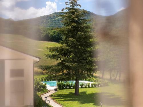 Lovely Apartment In Sassoferrato With Garden