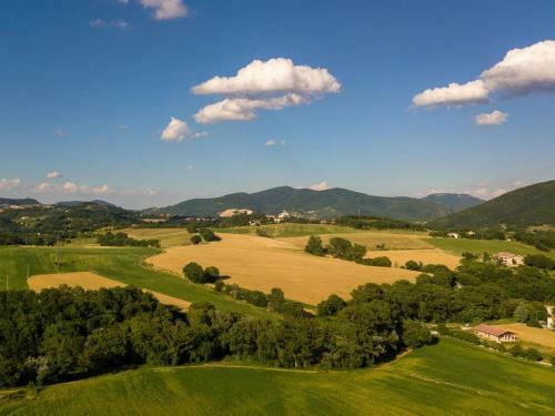 Lovely Apartment In Sassoferrato With Garden